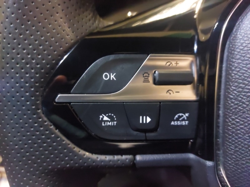 Used Peugeot 408 2023 for sale - 76951693: Photo 10