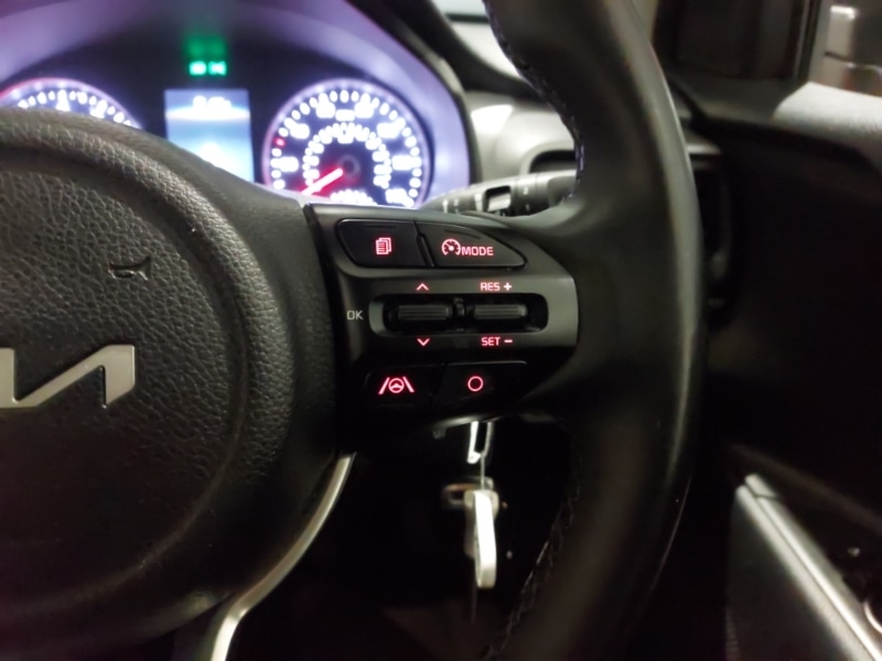 Used Kia Stonic 2022 for sale - 76893578: Photo 11