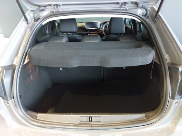 Used Peugeot 208 2024 for sale - 76199241: Photo 8