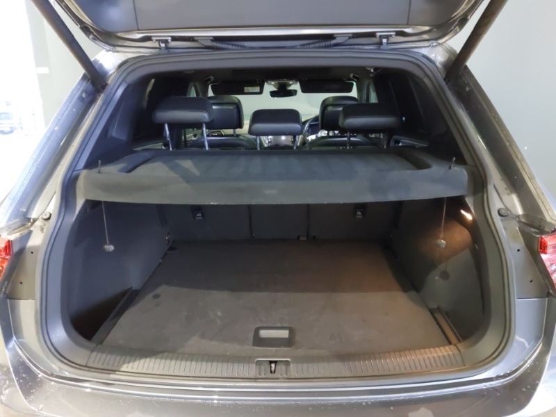 Used Volkswagen Tiguan 2020 for sale - 76974870: Photo 8