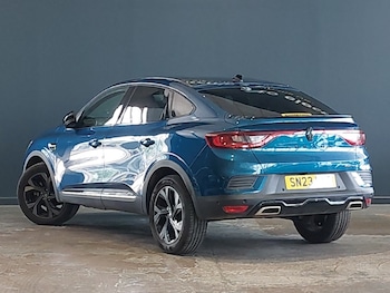 Used Renault Arkana 2023 for sale - 79461401: Photo