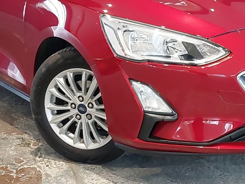 Used Ford Focus 2019 for sale - 76450760: Photo 9