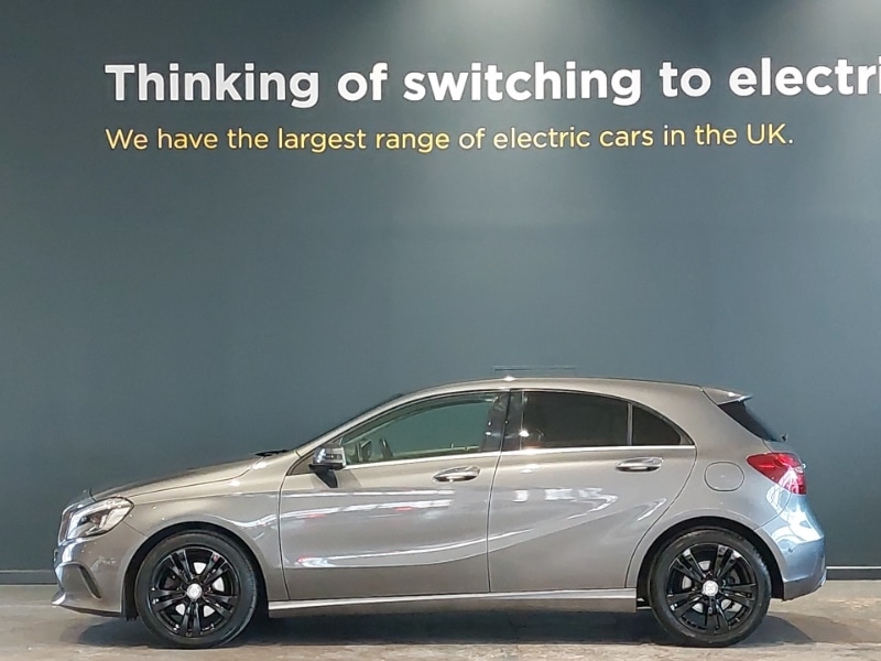 Used Mercedes-Benz A-Class 2016 for sale - 76630474: Photo 4