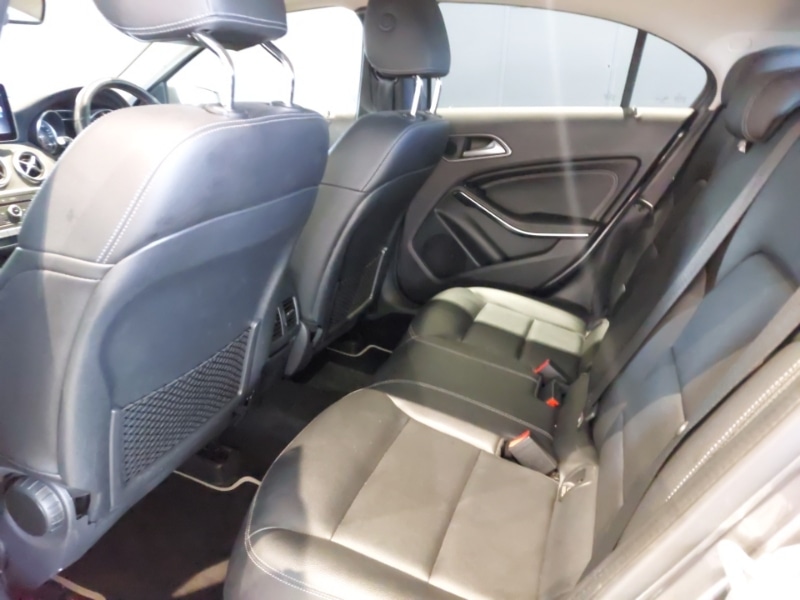 Used Mercedes-Benz A-Class 2016 for sale - 76630474: Photo 6