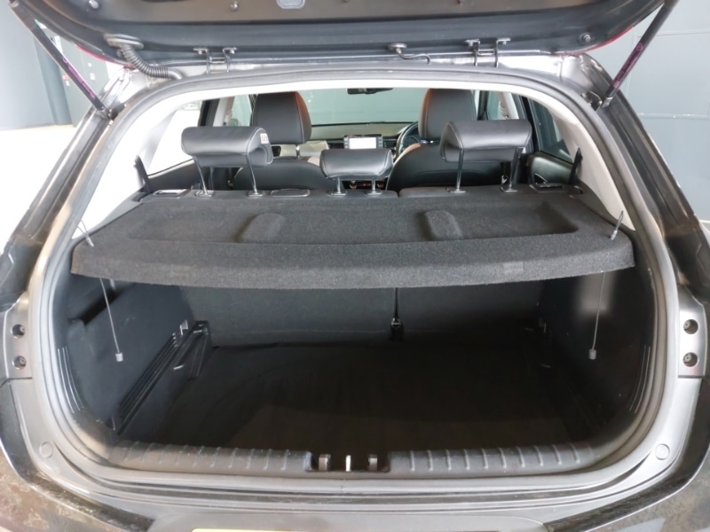 Used Kia Stonic 2018 for sale - 77987686: Photo 8