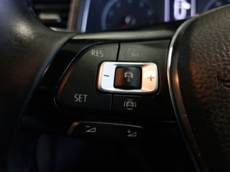 Used Volkswagen T-Roc 2019 for sale - 76815764: Photo 10