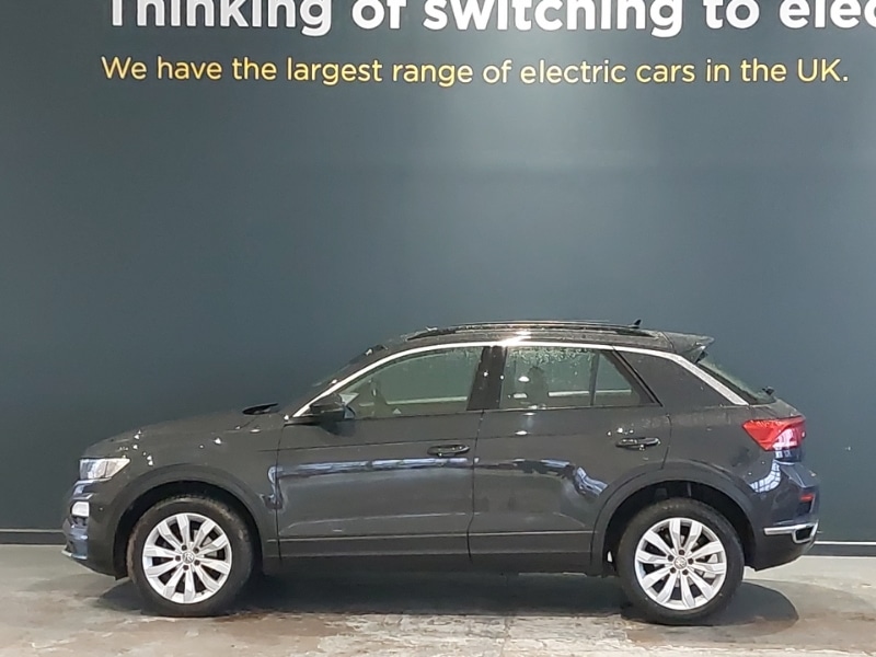 Used Volkswagen T-Roc 2019 for sale - 76815764: Photo 4