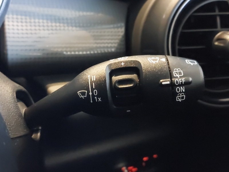 Used MINI Hatch 2018 for sale - 76393111: Photo 10