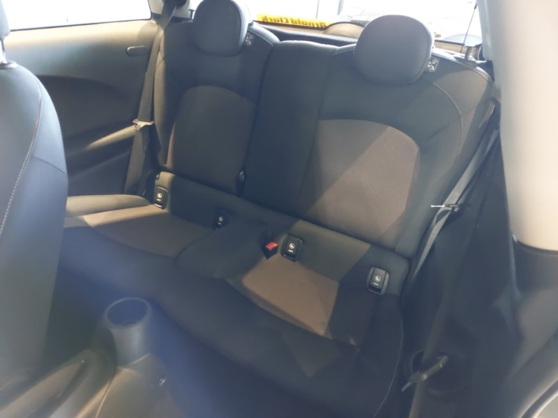 Used MINI Hatch 2018 for sale - 76393111: Photo 6