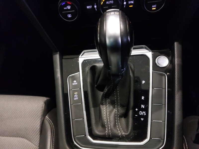 Used Volkswagen Passat 2019 for sale - 77000002: Photo 18