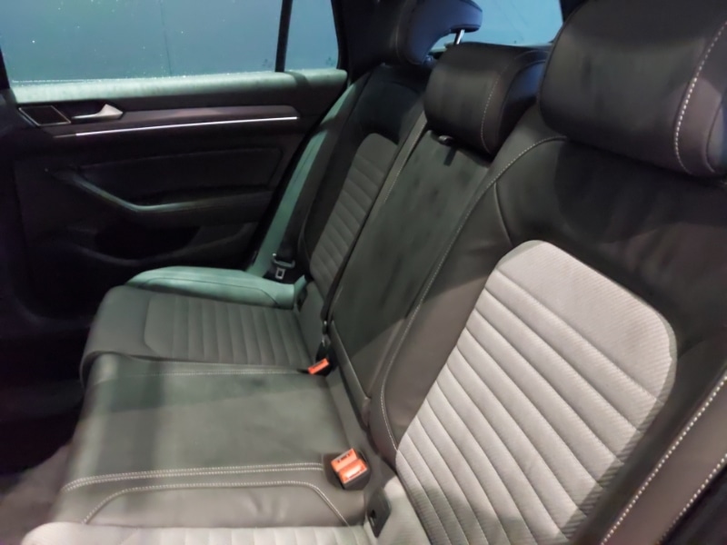 Used Volkswagen Passat 2019 for sale - 77000002: Photo 6