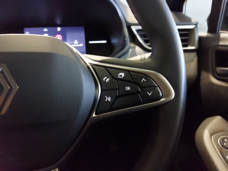 Used Renault Clio 2025 for sale - 77284274: Photo 11