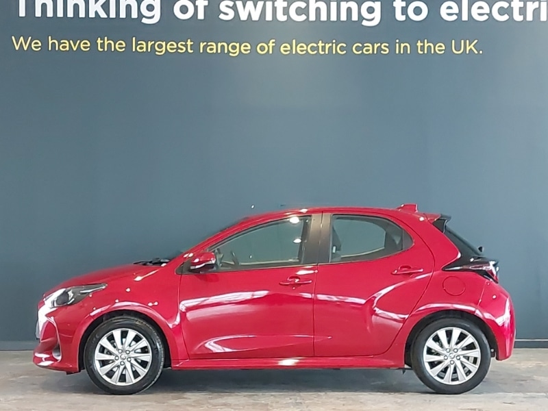 Used Toyota Yaris 2023 for sale - 77677932: Photo 4