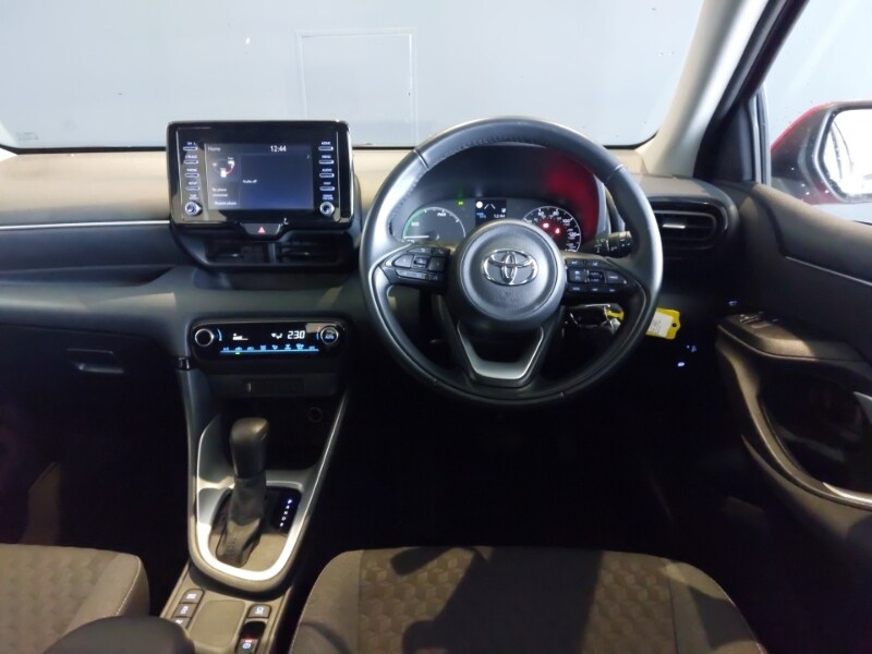 Used Toyota Yaris 2023 for sale - 77677932: Photo 7