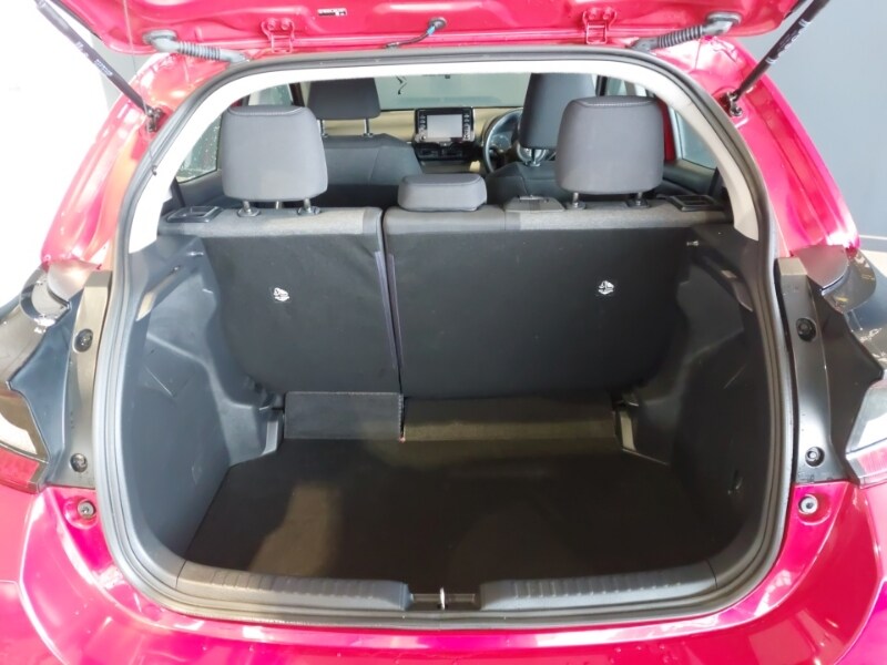 Used Toyota Yaris 2023 for sale - 77677932: Photo 8