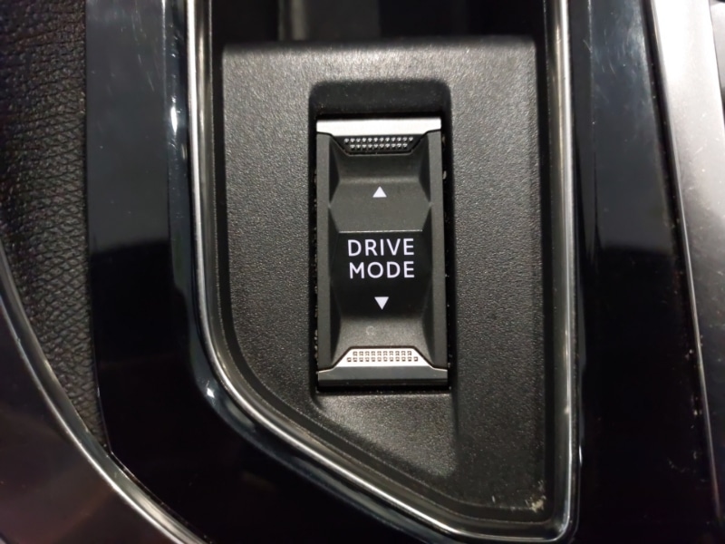 Used Peugeot 3008 2022 for sale - 77677904: Photo 18