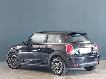 Used MINI Hatch 2023 for sale - 79848776: Photo