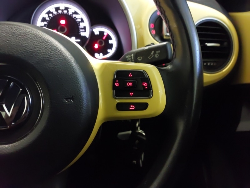 Used Volkswagen Beetle 2016 for sale - 76552760: Photo 11