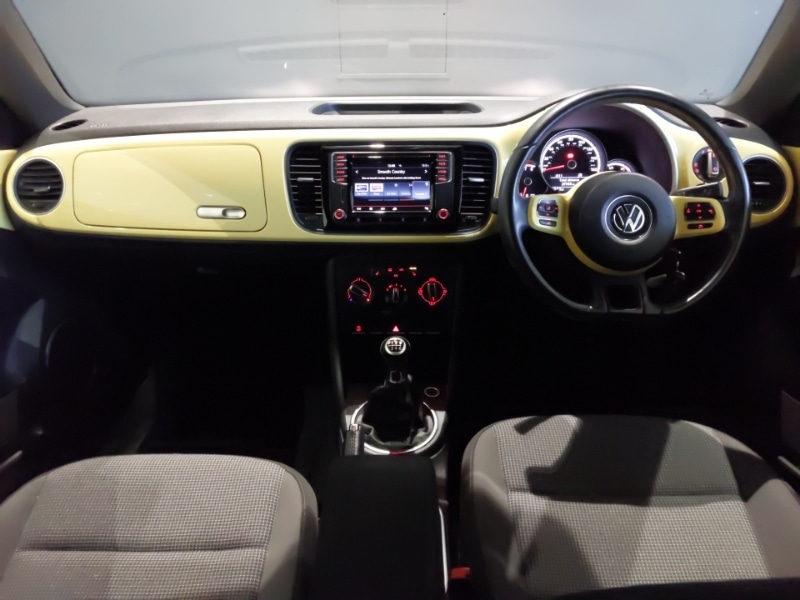 Used Volkswagen Beetle 2016 for sale - 76552760: Photo 2