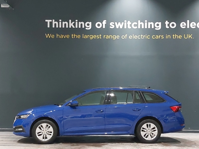 Used Skoda Octavia 2023 for sale - 77272799: Photo 4