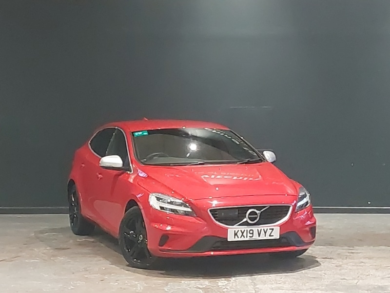 Used Volvo V40 2019 for sale - 76699827: Photo 1