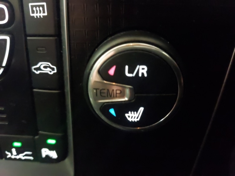 Used Volvo V40 2019 for sale - 76699827: Photo 12