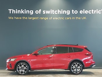 Used Ford Focus 2023 for sale - 77410224: Photo