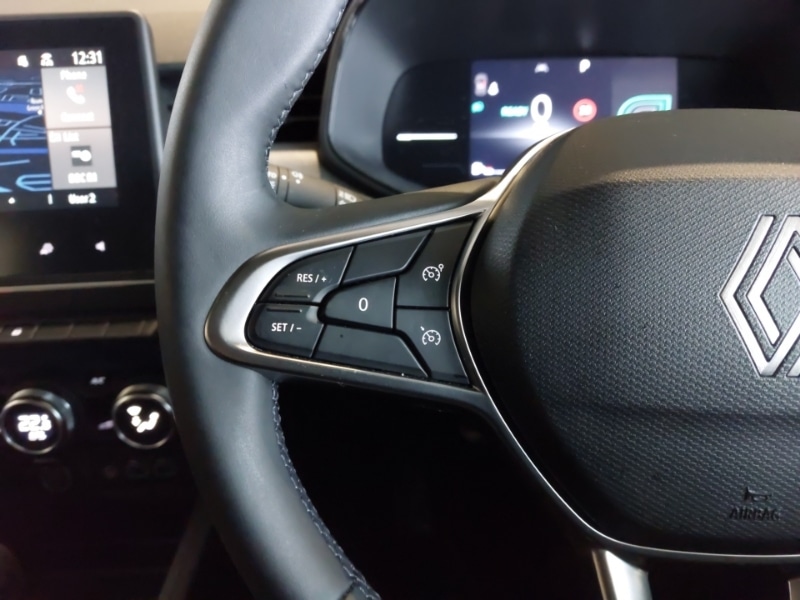 Used Renault Clio 2025 for sale - 77379925: Photo 10