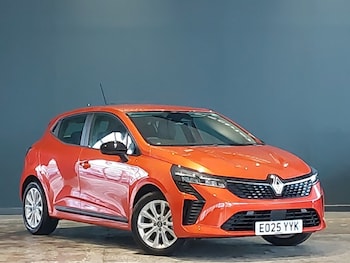 2025 - 1.6 E-TECH full hybrid 145 Evolution 5dr Auto