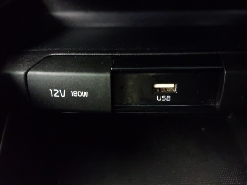 Used Kia Stonic 2020 for sale - 76387908: Photo 15