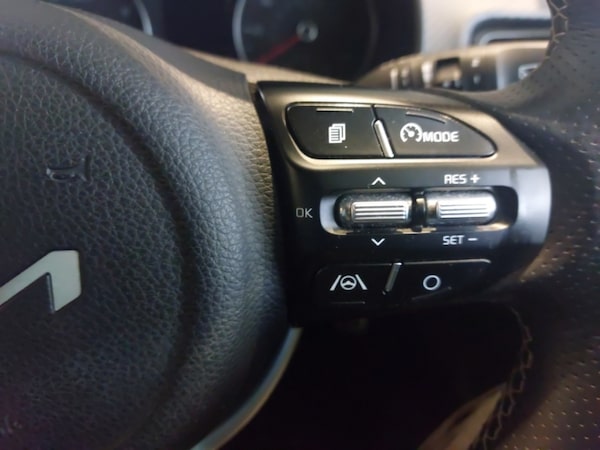 Used Kia Stonic 2022 for sale - 76289303: Photo 11
