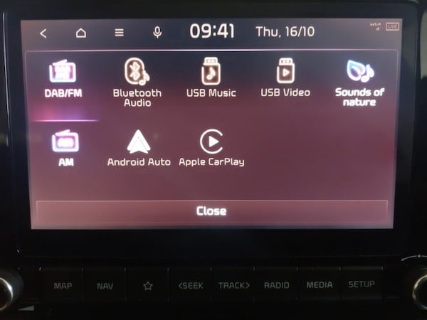 Used Kia Stonic 2022 for sale - 76289303: Photo 13
