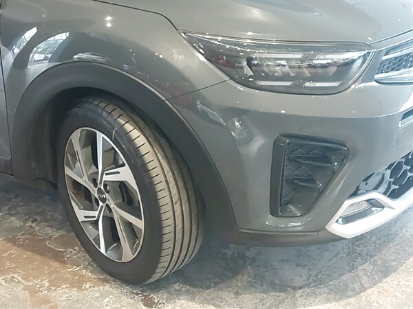 Used Kia Stonic 2022 for sale - 76289303: Photo 9