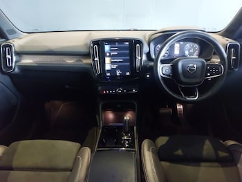 Used Volvo XC40 2021 for sale - 79586414: Photo