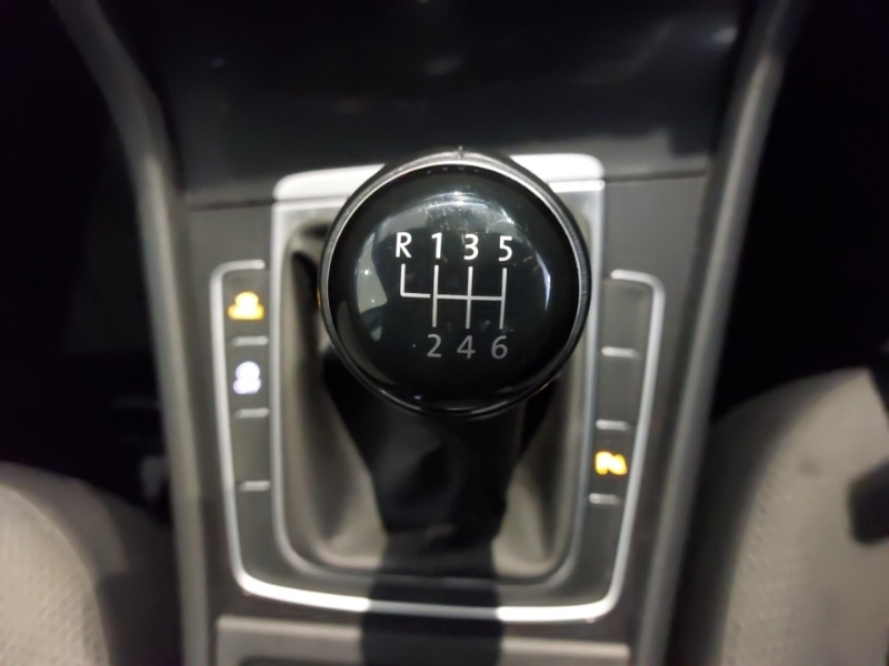 Used Volkswagen Golf 2019 for sale - 76427279: Photo 16