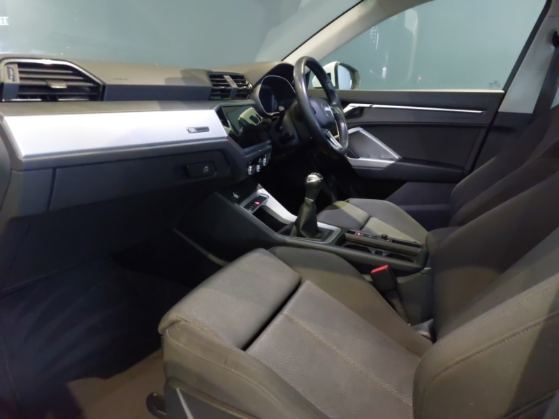 Used Audi Q3 2019 for sale - 76556625: Photo 5