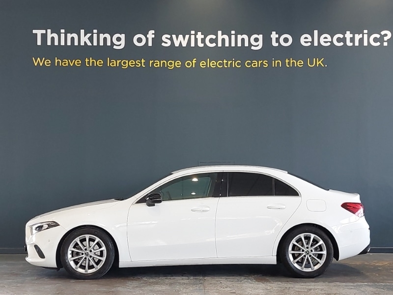 Used Mercedes-Benz A-Class 2020 for sale - 76418901: Photo 4