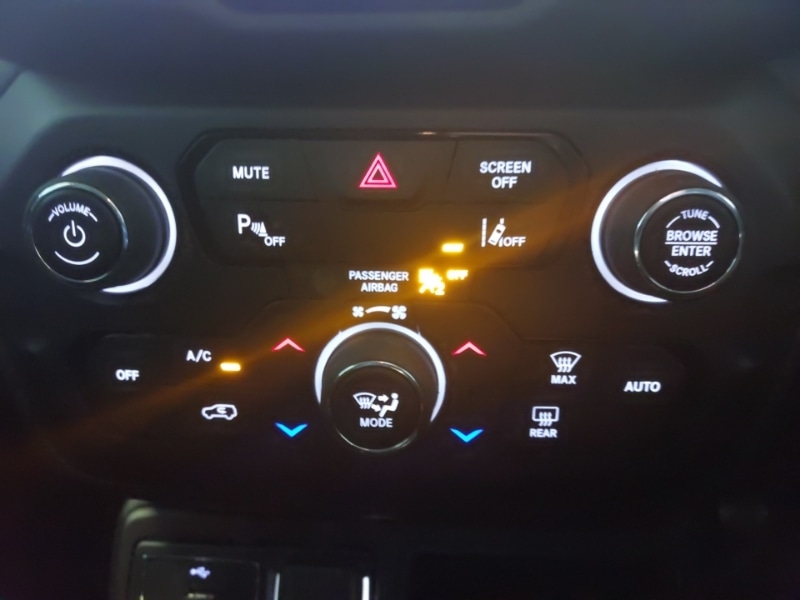 Used Jeep Renegade 2022 for sale - 76289300: Photo 18