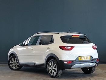 Used Kia Stonic 2022 for sale - 78669789: Photo