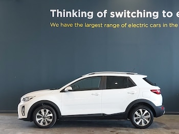 Used Kia Stonic 2022 for sale - 78669789: Photo