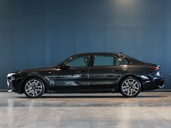 Used BMW i7 2023 for sale - 78998202: Photo