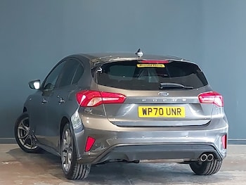 Used Ford Focus 2020 for sale - 76208159: Photo 3