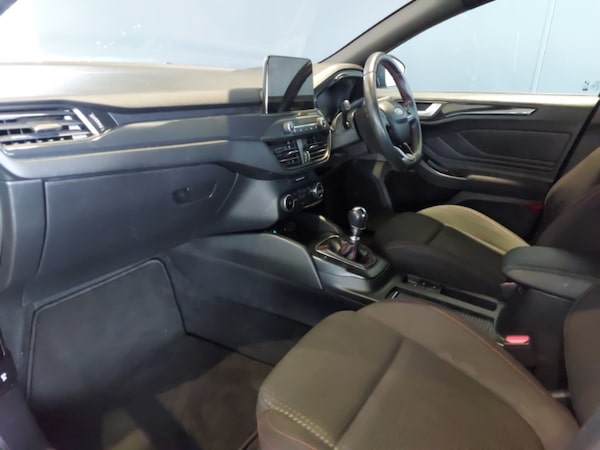 Used Ford Focus 2020 for sale - 76208159: Photo 5