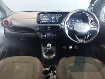 Used Hyundai i10 2021 for sale - 79578622: Photo