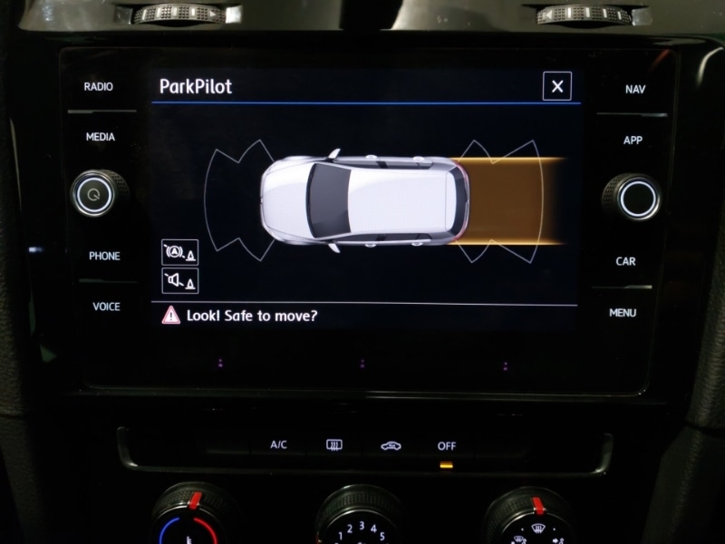 Used Volkswagen Golf 2018 for sale - 76656569: Photo 12