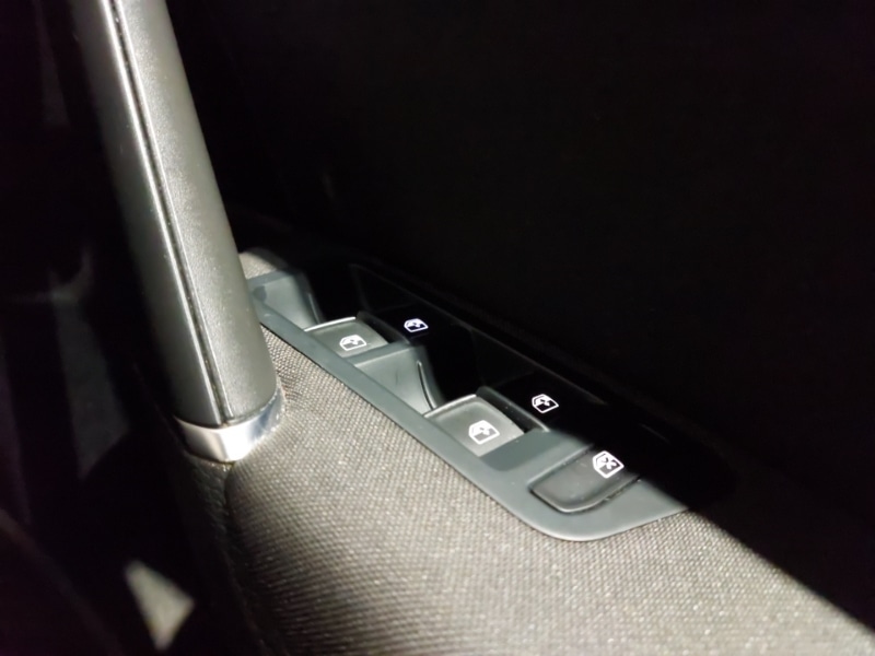 Used Volkswagen Golf 2018 for sale - 76656569: Photo 17