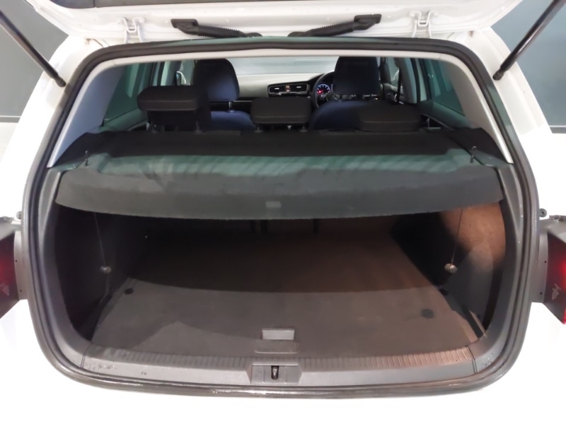 Used Volkswagen Golf 2018 for sale - 76656569: Photo 8