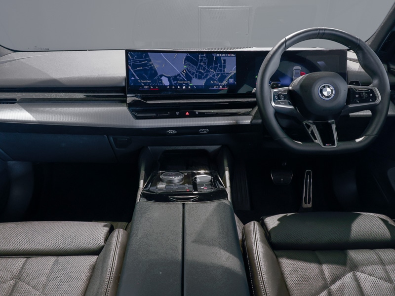 Used BMW 5 Series 2025 for sale - 77078149: Photo 2