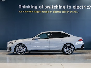 Used BMW 5 Series 2025 for sale - 77078149: Photo