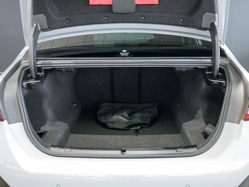 Used BMW 5 Series 2025 for sale - 77078149: Photo 8